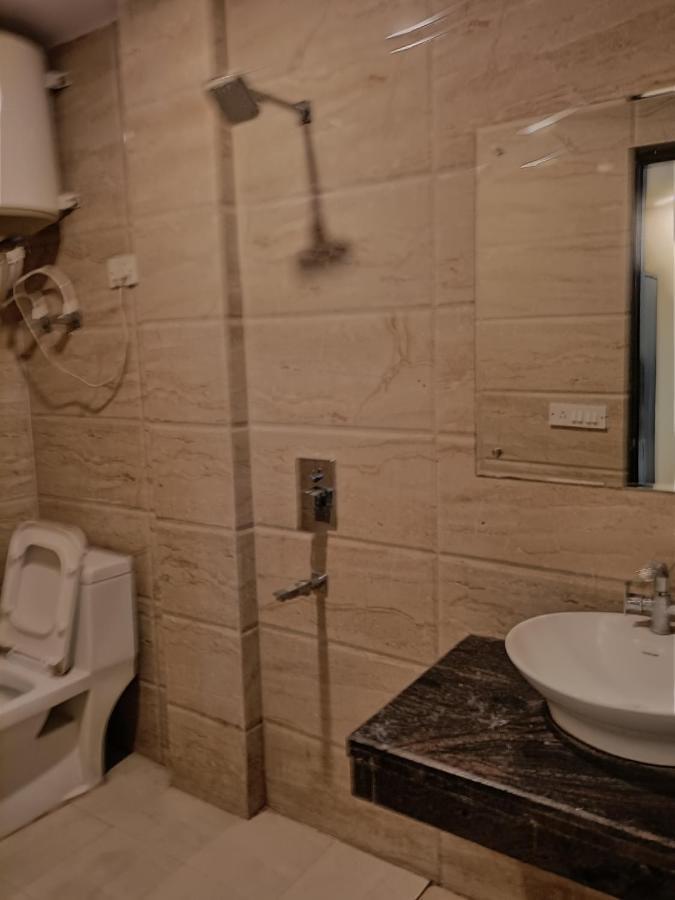 Hotel Aerotech Near Igi Airport ニューデリー エクステリア 写真